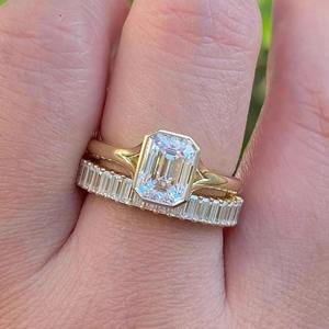 Vente flash - Bague classique en or 10 carats avec diamant moissanite pour demande en mariage, mariage et occasions spéciales - Disponible à prix avantageux - Product Image 5