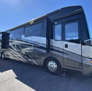 Rebate Price Used 2022 Newmar Ventanas Class Motorhome RVs Campers 4-6 Passengers EURO 5 Emission Spacious Interior One Bedroom - Product Image 4