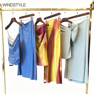 Korset Seksi Wanita Model Fishbone, Tank Top Olahraga Bermotif Spice Girls, Rompi Tanpa Tali Bahan Spandex Elastis untuk Musim Panas - Product Image 3