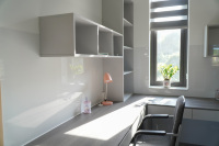 Panneau en mousse PVC Dewoo avec surface stratifiée de haute qualité, épaisseurs 5/8/17 mm, noyau blanc et noir, service de découpe, panneau pour mobilier d'intérieur