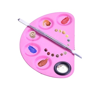 Paleta de Mezcla de Maquillaje y Arte de Uñas de Acero Inoxidable al por Mayor con Revestimiento Rosa y Espátula de Mezcla, Logotipo Personalizado, Uso Profesional - Product Image 1