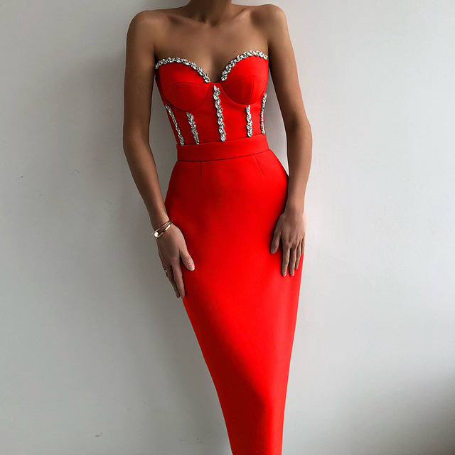 Modern Dresses 2025: Trendy Styles & Customizable Options