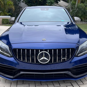 Mercedes-AMG C63 S Sedán 2019 Usado, 503 hp, Motor V8 Biturbo, Azul Brillante Metalizado, Propiedad de Florida - Product Image 1