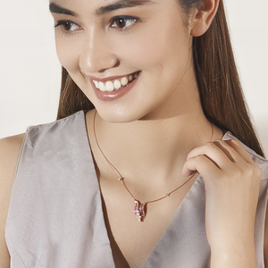 Collar con Colgante de Diamantes y Piedras Preciosas Rosadas Fluidas Naia en Oro Rosa de Lujo para Mujer, Joyería Elegante, Exportación al por Mayor - Product Image 4