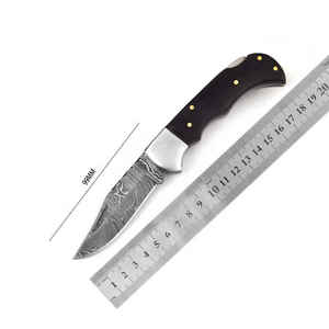 Couteaux pliants en acier damas manche en bois couteau de chasse de survie en plein air - Product Image 1