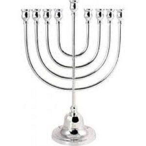 Elegante Candelabro de Latón para Menorah, Lámpara Judía de Hanukkah, Portavelas Decorativo, Adorno Elegante para el Hogar - Product Image 1