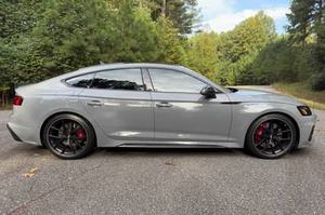 AUDI RS5 Sportback 2023 MÁS VENDIDO, Motor V6 Twin-Turbo de 444 hp, Color Gris Nardo, Mayormente sin Modificaciones - Product Image 4