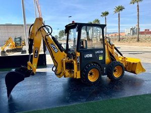 Mini-chargeuse-pelleteuse JCB 1CX de 2,8 tonnes pour - Product Image 3