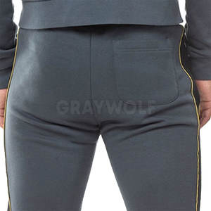 Pantalons d'entraînement fuselés légers à séchage rapide pour hommes - Product Image 5