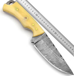 Vente en gros Couteau de camping et de chasse en acier damas haute qualité OEM ODM manche en os de chameau étui en cuir - Product Image 5