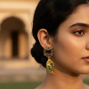 Araña y Pendientes de Plumas con Baño de Oro y Esmeraldas y Amatistas, Joyería de Diamantes de Lujo para Bodas y Fiestas - Product Image 3