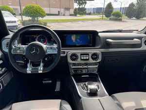 USADO, Clase AMG G 63 4MATIC SUV 2025, R20 Turbo, Asientos de Cuero, Interior Claro, Automático, Cámara Trasera Izquierda - Product Image 5