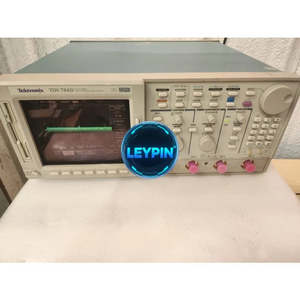 Osciloscopio Tektronix TDS784D de 4 Canales y 1 GHz con Ancho de Banda de 200 MHz y 100 MHz READ Ytdi - Product Image 2