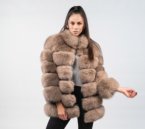 Manteau de fourrure d'hiver pour femmes avec fourrure de renard nouveau Design taille ample Long chaud avec remplissage doublure en soie motif imprimé XS taille polaire tissée - Product Image 2