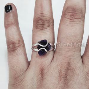 แหวนเงินแท้ 925 ประดับพลอยแอมะทิสต์ดิบธรรมชาติ สำหรับผู้หญิง แหวนวันเกิดเดือนกุมภาพันธ์ ดีไซน์ลวดลายคริสต์มาส - Product Image 4