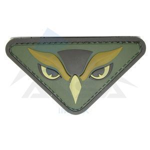 2024 Patch en PVC souple personnalisé de haute qualité Logo en relief 3D imprimé paillettes high-tech nouveau Design brodé caoutchouc thermocollant - Product Image 1