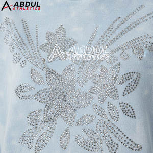 Sudaderas con Pedrería y Lavado Ácido para Mujer, Estilo Vintage Brillante con Cristales - Product Image 6