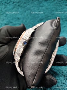 Montre à mouvement automatique en acier inoxydable pour hommes de marque de haute qualité entièrement glacée Moissanite Diamond Micro-Set Hiphop Dial Band - Product Image 4