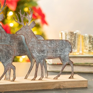 Objet en métal plaqué or avec base revêtue de noir élégant parfait pour les articles de service de salon et les présentoirs décoratifs fabriqués à la main - Product Image 5