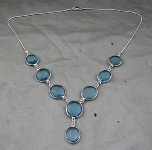 Élégant collier en argent sterling avec quartz bleu fait à la main pendentif en pierres précieuses naturelles cadeau de bijoux pour elle - Product Image 5