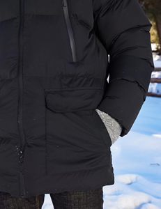 Veste bouffante à col montant pour hommes d'excellente qualité, tenue décontractée à capuche brillante pour l'hiver, veste bouffante personnalisée pour hommes - Product Image 2