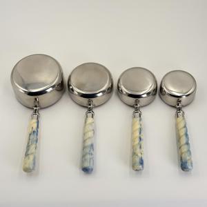 Juego de 4 Tazas Medidoras de Acero Inoxidable 202 con Mango de Resina Ecológica de Alta Calidad para Hogar, Restaurante y Bar a Bajo Precio - Product Image 5