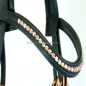 Forme de vague Cristaux multicolores Chaîne bling décorative Bande de front de cheval en cuir anglais noir pour bride en épi complet sur les tailles - Product Image 1