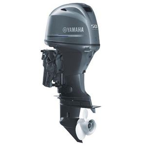 Motor Fuera de Borda Diésel Yamaha Usado de Alta Potencia, 155kw, 6 Cilindros, 4 Tiempos, Austria OEM - Product Image 1