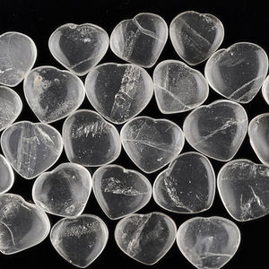 Quartz clair naturel bouffée coeur spirituel guérison cristal blanc pendentif de poche sculpté à la main Sculpture spirituelle Cabochon en vrac - Product Image 1