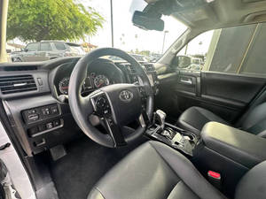 Toyota 4Runner TRD Off-Road 2024 d'occasion en excellent état - Product Image 4