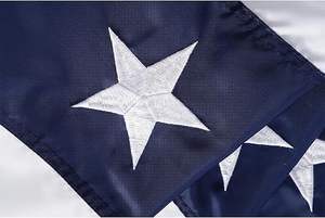 Drapeau américain à suspendre pour l'extérieur, 4x8 pieds, en polyester imperméable, plissé, avec étoiles brodées - Product Image 3