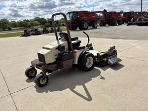 รีวิวเครื่องตัดหญ้าแบบ Zero Turn รุ่น Grasshopper 900D 1.3L ติดตั้งด้านหน้า – เครื่องยนต์ดีเซล Kubota ทรงพลังสำหรับการดูแลสนามหญ้าเชิงพาณิชย์ - Product Image 5