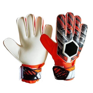 Venta al por mayor de guantes de portero de fútbol profesional puro látex genuino transpirable y saludable para los entusiastas del deporte - Product Image 6