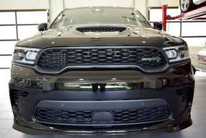 Durango SRT Hellcat 2021, Motor V8 Supercargado de 710 hp, Paquetes Negros y Tecnológicos - Product Image 2