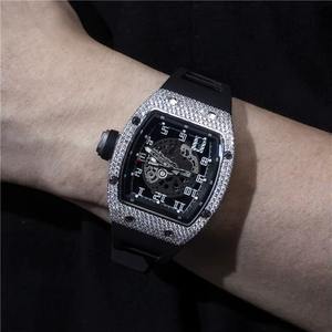 Reloj de Lujo para Hombre, Único, con Diamante Moissanite VVS, Movimiento Mecánico, Cristal, Resistente al Agua 10m, Caja Plateada, Automático, Hecho a Mano, EGL - Product Image 6