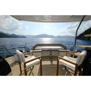 Yate a Motor Galeon 500 Fly Cabin Cruiser, Embarcación Premium para Cruceros Confortables - Product Image 6