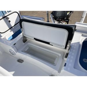 2026 TideWater Boats 2300 CB Pièces et accessoires - Product Image 5