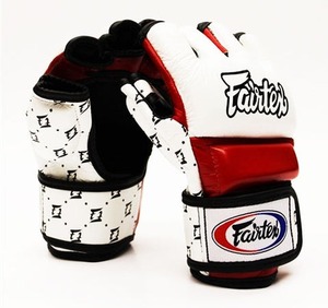 ถุงมือชกมวย Fairtex สีแดง โลโก้สั่งทำพิเศษ หนังแท้ น้ำหนักเบา กันน้ำ แบบผูกเชือก สำหรับฝึกซ้อมและแข่งขัน MMA มวยไทย - Product Image 2