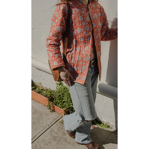 เสื้อแจ็คเก็ตแจ็คเก็ตกำมะหยี่ลายทางแบบกลับด้านได้สำหรับฤดูใบไม้ร่วง พร้อมปกติดกระดุมและแขนเสื้อยาว สี Climbing Tiger Tangerine - Product Image 5