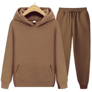 Conjunto Deportivo Masculino Estilo Urbano Más Vendido, Diseño Personalizado con Impresión y Bordado, Conjuntos Deportivos a Precios Competitivos - Product Image 5