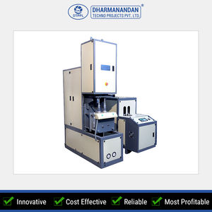 Hecho EN LA India Excelente eficiencia Alto rendimiento 1100 BPH Máquina de moldeo por soplado semiautomática al mejor precio de mercado - Product Image 2