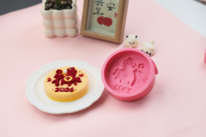 Molde de silicona para pastel de <span class=keywords><strong>mousse</strong></span> del Año del Caballo 2026, molde para hornear postres con el caracter 'Fu' del Año Nuevo Lunar, diseño de caballo de la fortuna, venta al por mayor - Product Image 5