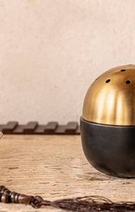 Quemador de Incienso Bakhoor de Metal Moderno con Recipiente Interior y Cúpula Ventilada, Diseño Árabe para Ramadán y Uso Doméstico en el Medio Oriente y el Golfo - Product Image 6