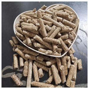 Venta caliente Pellets de madera Pino Pellet de madera de 6mm - Product Image 4