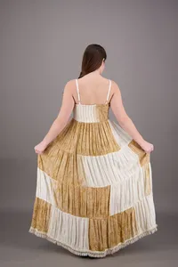 Summer Collection Resort Wear Lurex Impreso Vestido largo de oro blanco con borla, cuello en V y espalda descubierta Vestido largo Servicio OEM personalizado - Product Image 6