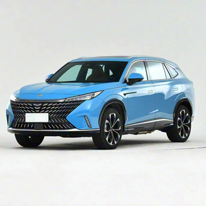 SUV PHEV 2025 de Energía Usada, Autonomía Eléctrica de 61 km NEDC, Velocidad Máxima de 200 km/h e Interior con Acabado en Cuero - Product Image 1