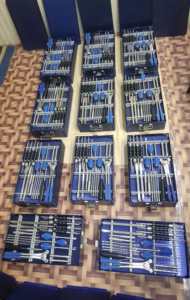 Ensemble d'instruments de chirurgie de la colonne vertébrale avec boîte en aluminium par KAHLU ORTHOPEDIC - Product Image 4