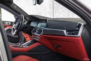 BMW X6 M de 2022 en Excelente Estado - Product Image 2