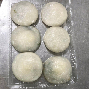 Gâteau de ciboulette vietnamien congelé carré 920g Snack asiatique Fabricant OEM Fournisseur en gros - Product Image 1