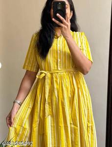 Robe courte indienne faite à la main en coton personnalisé mariée cadeau de mariage femme élégante robe mannymoon cadeau pour sa robe d'été - Product Image 3